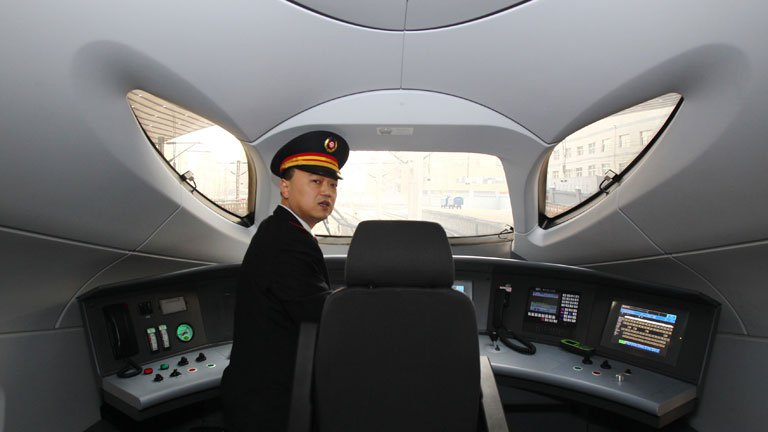 tren-chino-piloto