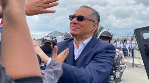 Destituyen al juez que liberó a Jorge Glas – EVAFM | El pecado de escuchar