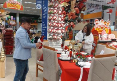 Ecuatorianos duplicaron la compra de adornos navideños