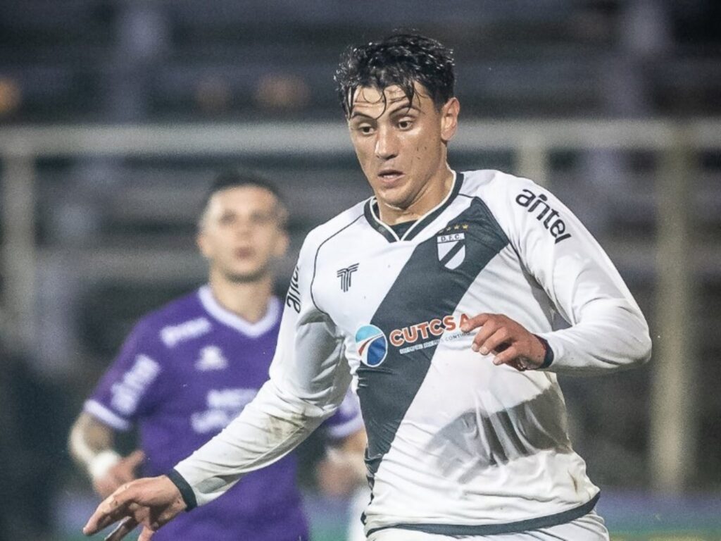 Sergio Núñez confirmó su fichaje por Barcelona SC para reforzar la delantera