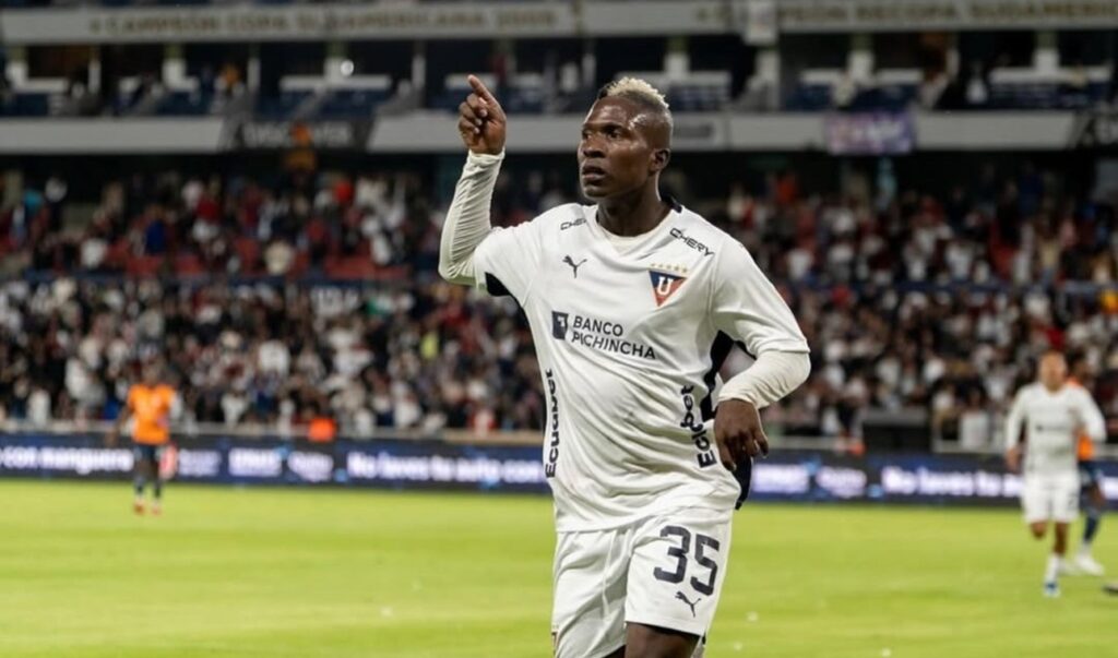 Liga de Quito cede a Jairón Charcopa al Atlante de México