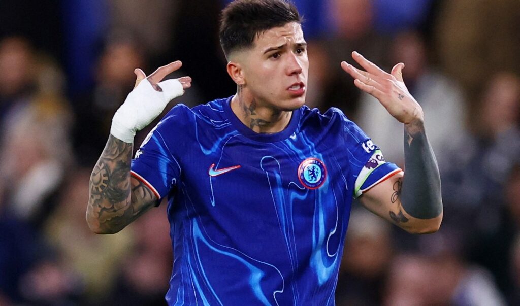 El Chelsea sanciona a Enzo Fernández y lo deja fuera por dos partidos