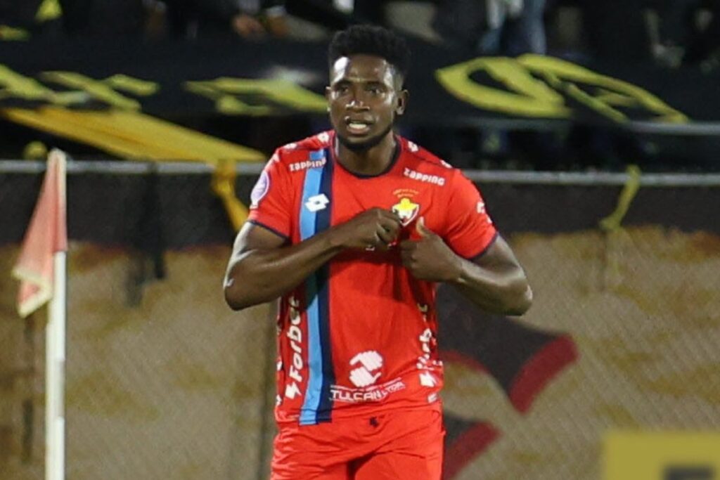 Jonathan Borja: «Son 17 meses que yo no he podido cobrar en El Nacional»