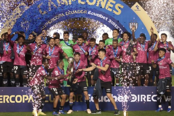 Independiente del Valle goleó a Universidad Católica 3 – 0 Super Copa Ecuador