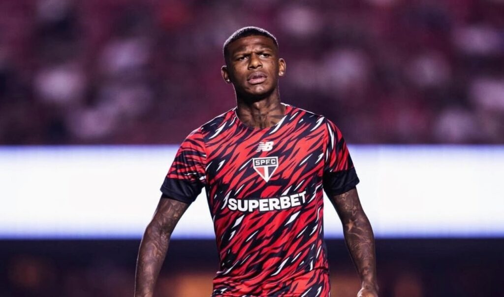 Un club brasileño desistio por fichar a Robert Arboleda