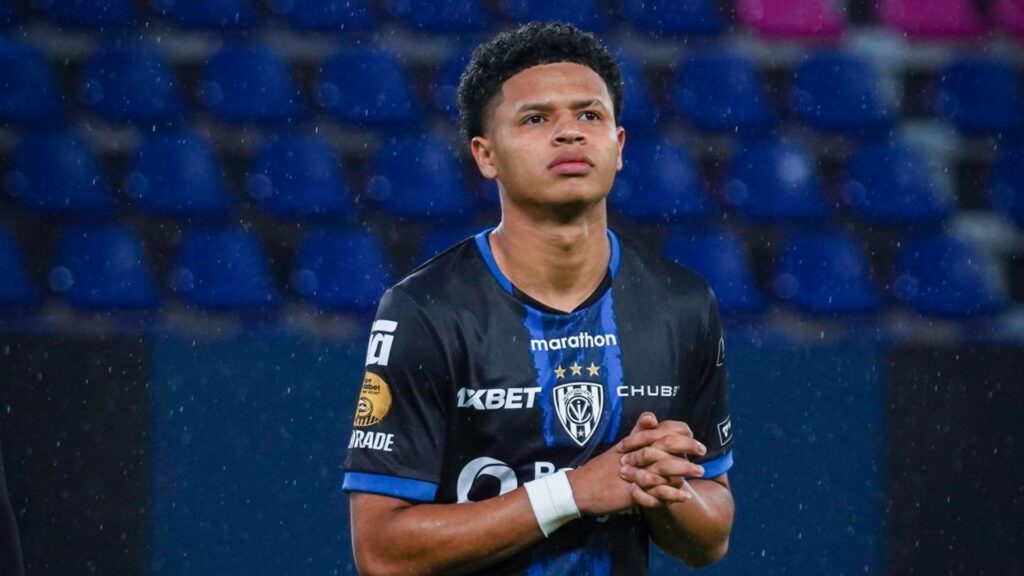 Sevilla rompe el preacuerdo con IDV por Patrik Mercado tras su grave lesión
