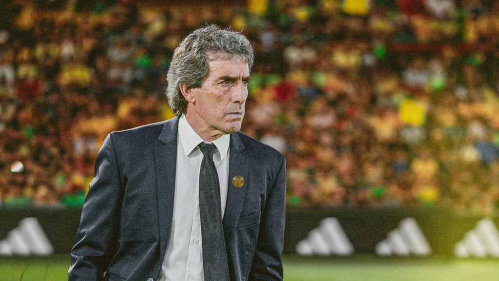 Club America de Mexico anuncio a Guillermo Almada como DT