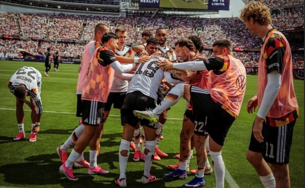 Alemania le ganó a Estados Unidos 2 – 1 paretido amiostoso