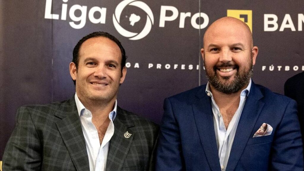 ¿Firmaron la paz? FEF y LigaPro analizan una reforma histórica para el fútbol ecuatoriano