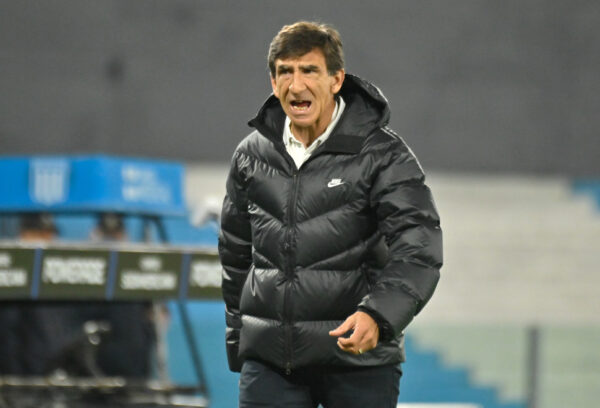 Gustavo Costas descartó ser entrenador de Liga de Quito por el salario ofrecido