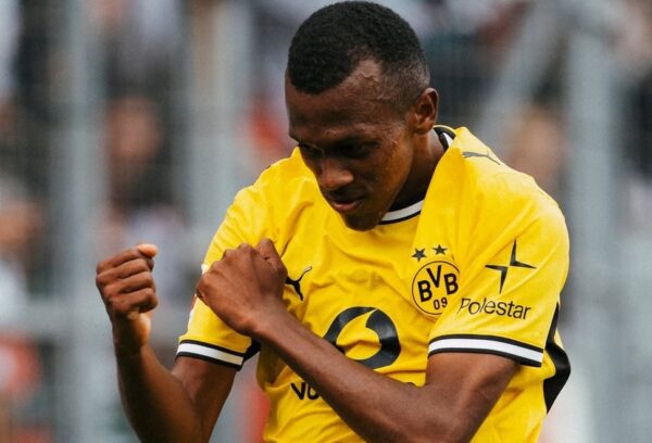 Justin Lerma anotó su primer gol con el Borussia Dortmund durante un amistoso