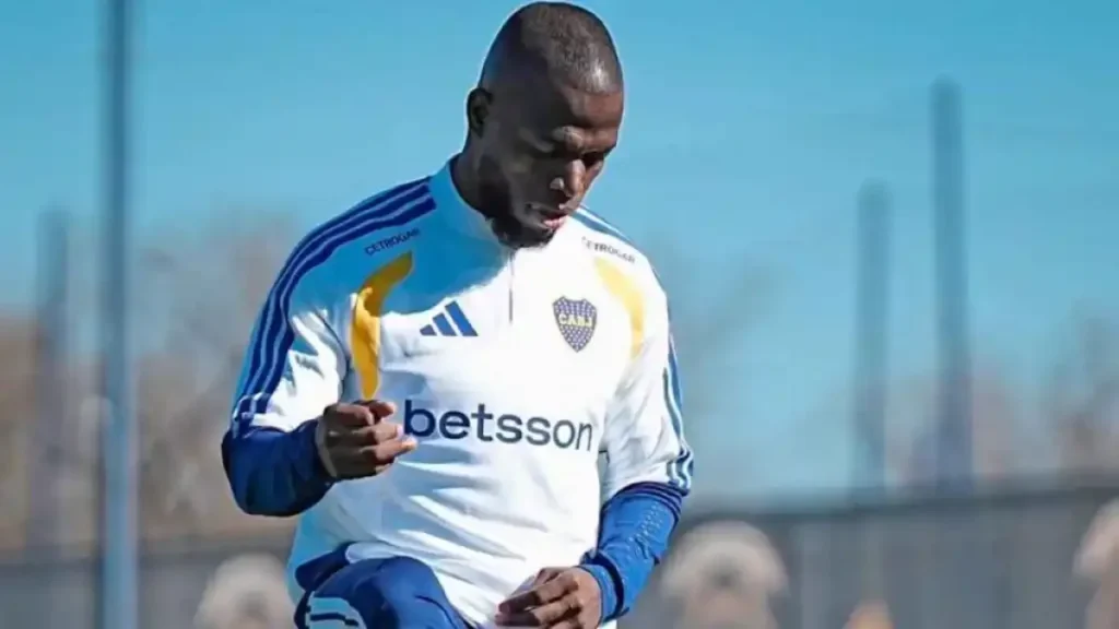 Boca Juniors convoco a Enner Valencia y podria debutar en Sudamericana