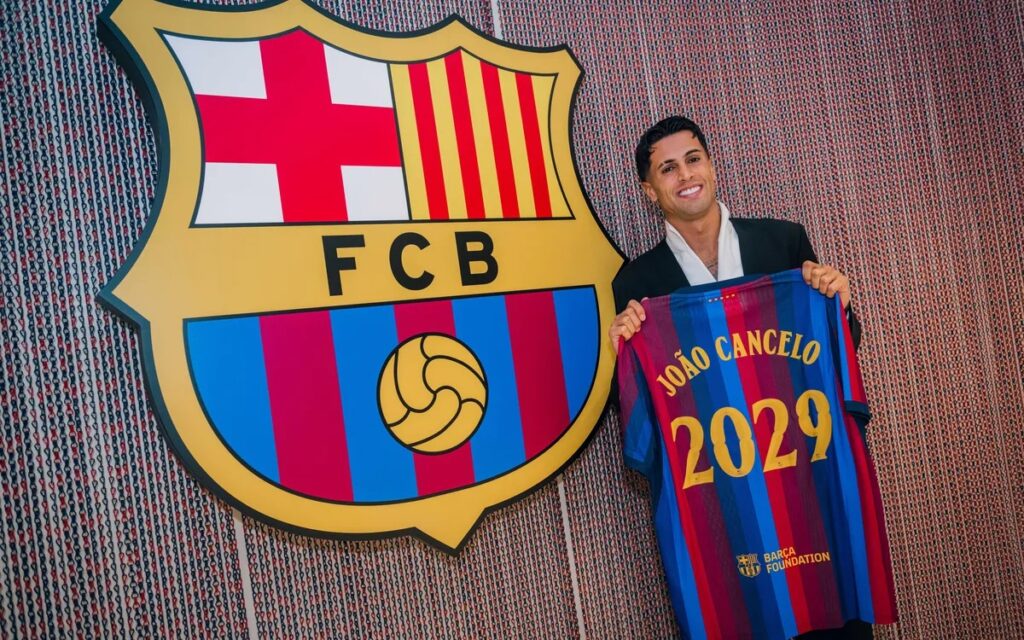 FC Barcelona anuncio oficialmente a Joao Cancelos hasta el 2029