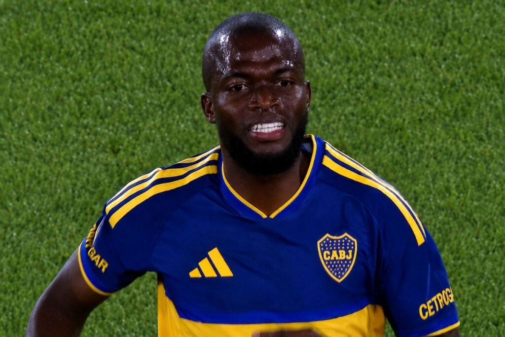 Enner Valencia no fue convocado para el próximo partido de Boca Juniors