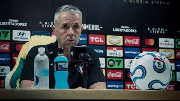 Gustavo Álvarez y sus declaraciones trasa la eliminacion de Liga en Libertadores