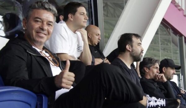 Marcelo Gallardo se hizo presente en el Liga de Quito vs. Barcelona SC