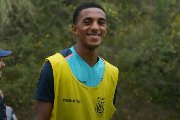 Edwin Quintero, entre las grandes promesas del mundo según The Guardian